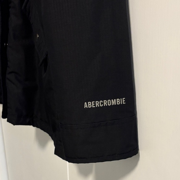 Abercrombie size XS Black “all season weather warrior” jacket - Picture 2 of 5